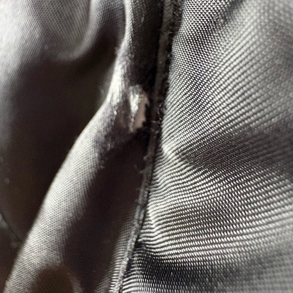 The North Face Women's 550 Puffer Jacket - Picture 10 of 11